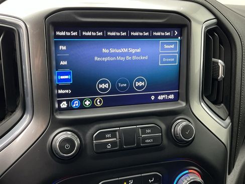 Used 2021 Chevrolet Silverado 1500 LT w/ Bed Protection Package AWD/4WD image 18