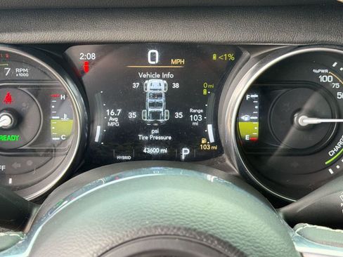 Used 2023 Jeep Wrangler Unlimited Sahara AWD/4WD image 20