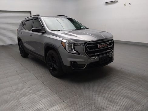Used 2023 GMC Terrain AT4 AWD/4WD image 13