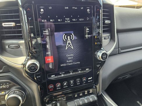 Used 2021 RAM 1500 Big Horn AWD/4WD image 52