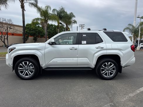 New 2026 Toyota 4Runner Limited AWD/4WD image 8