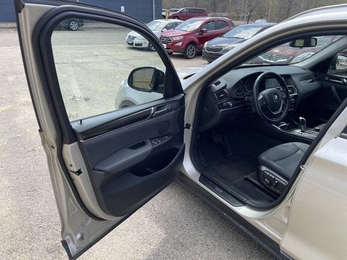Used 2017 BMW X3 xDrive28i AWD/4WD image 12