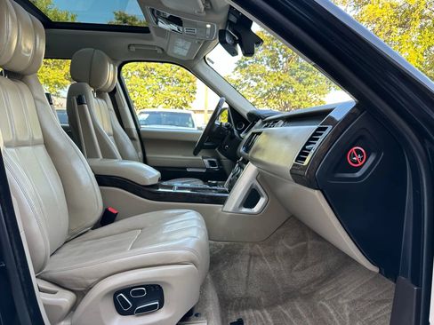 Used 2014 Land Rover Range Rover Autobiography image 32