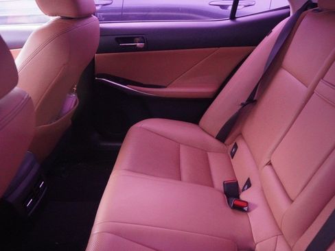 Used 2016 Lexus IS 200t w/ Navigation System Package RWD image 10