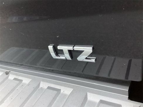 Used 2015 Chevrolet Silverado 1500 LTZ image 16