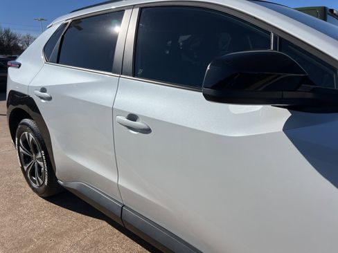 Used 2023 Toyota bZ4X XLE image 6