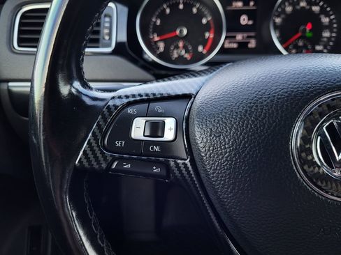 Used 2018 Volkswagen Jetta Sport image 28