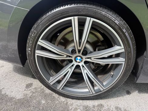 Used 2020 BMW 330i xDrive Sedan w/ M Sport Package AWD/4WD image 13