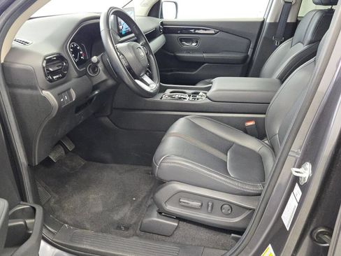 Used 2025 Honda Pilot Touring image 27