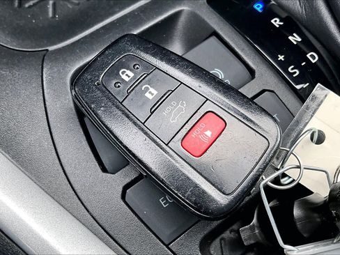 Certified 2021 Toyota RAV4 XLE w/ Convenience Package image 13