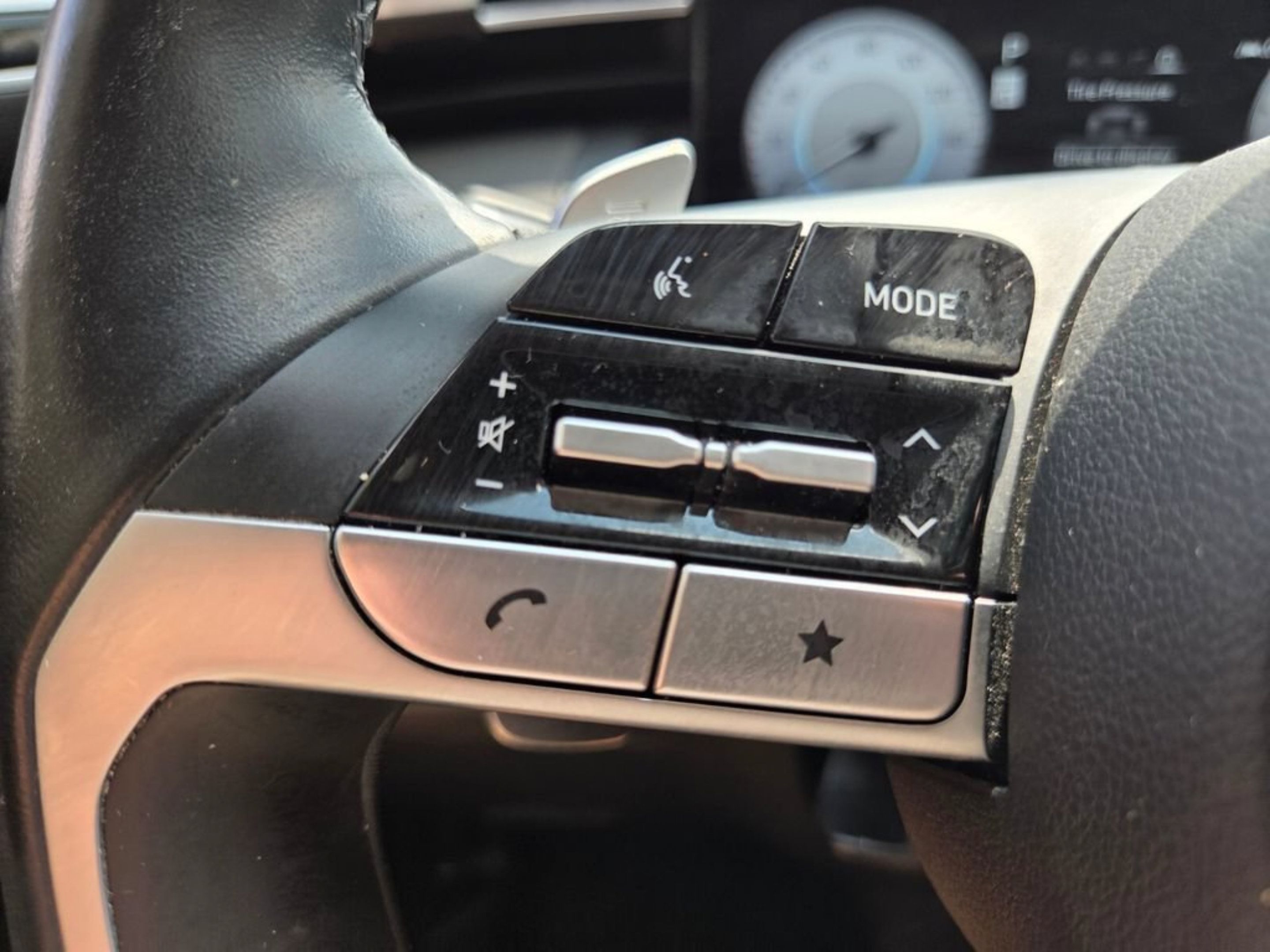 Used 2022 Hyundai Tucson Limited FWD image 33