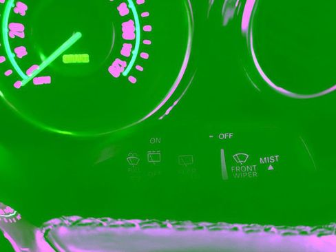 Used 2021 Jeep Wrangler Unlimited Sahara AWD/4WD image 33