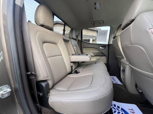 Used 2017 GMC Canyon SLT w/ Driver Alert Package image 14