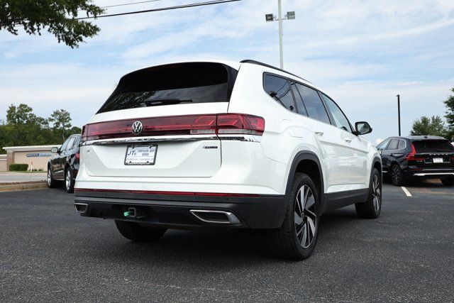 Used 2025 Volkswagen Atlas SE AWD/4WD image 6