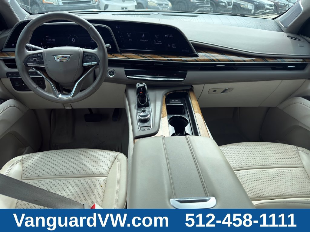 Used 2022 Cadillac Escalade Sport Platinum w/ Heavy-Duty Trailer Package AWD/4WD image 25