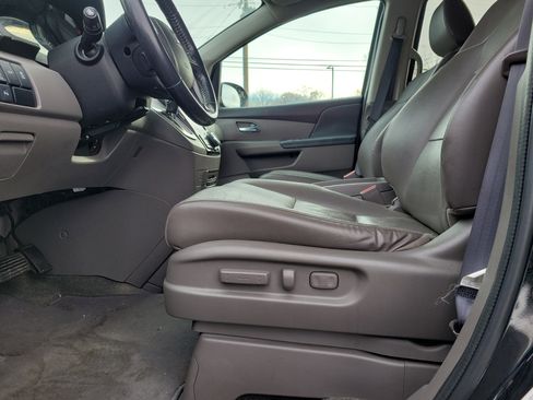 Used 2016 Honda Odyssey Touring Elite image 16
