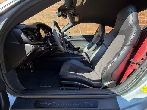 Certified 2022 Porsche 911 Carrera 4 GTS image 5