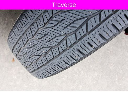 Used 2022 Chevrolet Traverse High Country image 30