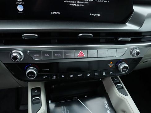 New 2025 Kia Telluride S image 41