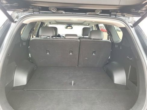 Used 2023 Hyundai Santa Fe SEL w/ Premium Package FWD image 10