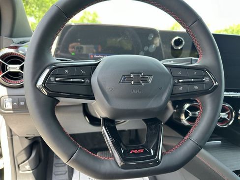 New 2025 Chevrolet Blazer EV RS image 30