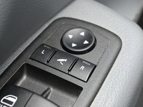 Used 2022 RAM 1500 Big Horn AWD/4WD image 12