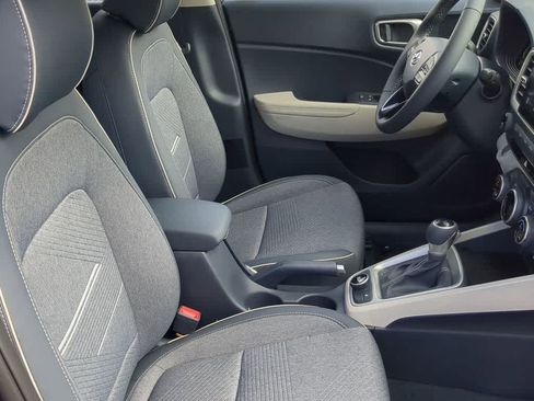 New 2026 Hyundai Venue SEL FWD image 22