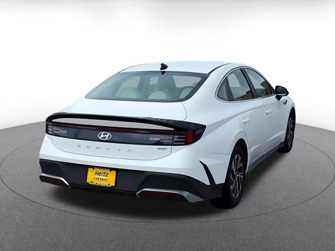 Used 2026 Hyundai Sonata Blue FWD image 11