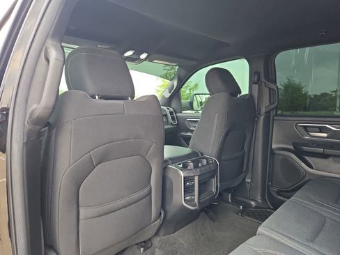 Used 2022 RAM 1500 Big Horn AWD/4WD image 17