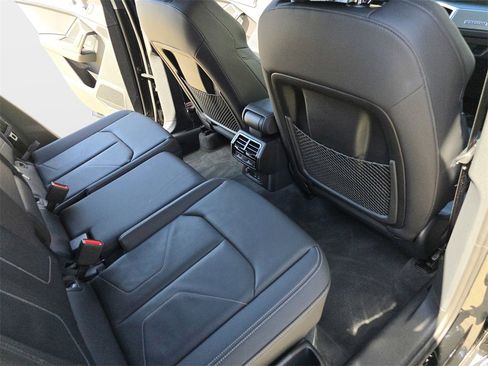 Certified 2025 Audi Q3 2.0T Premium w/ Convenience Package image 11