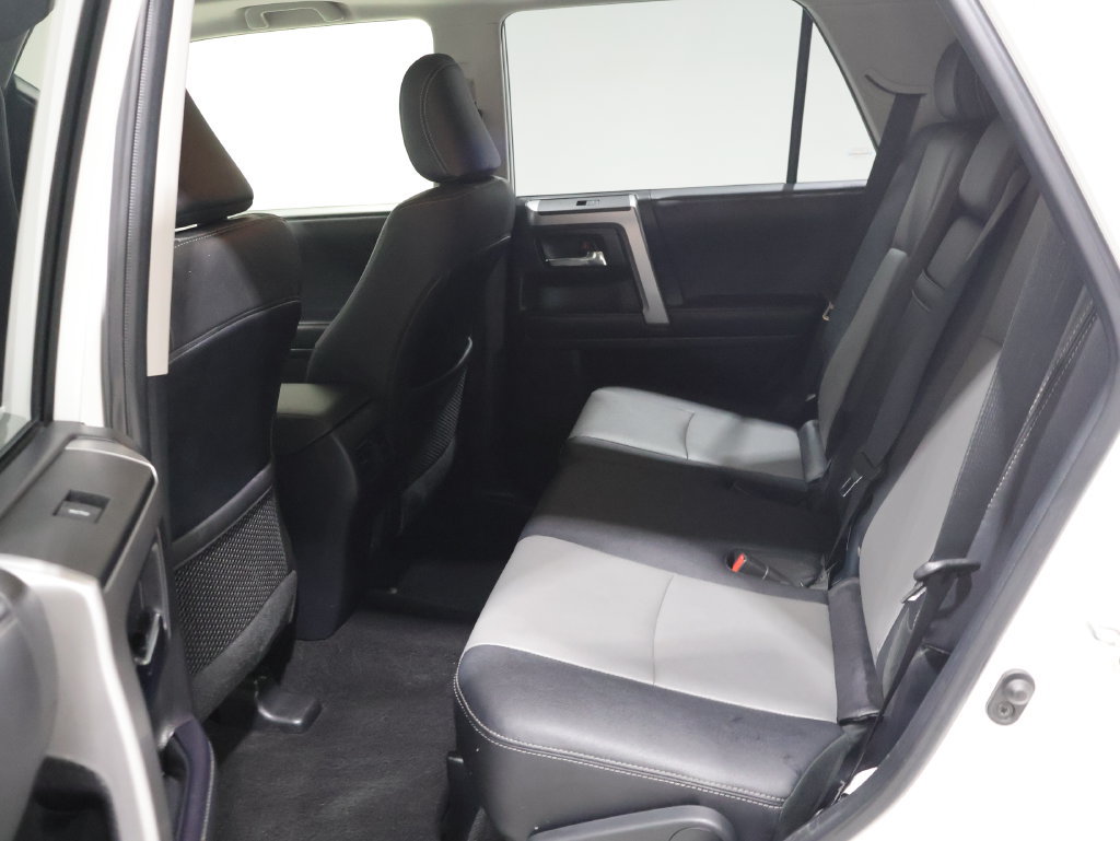 Used 2024 Toyota 4Runner SR5 Premium w/ Moonroof Package AWD/4WD image 19