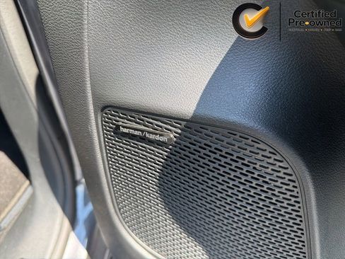 Certified 2023 Chrysler Pacifica Limited w/ Uconnect Theater Family Group AWD/4WD image 51