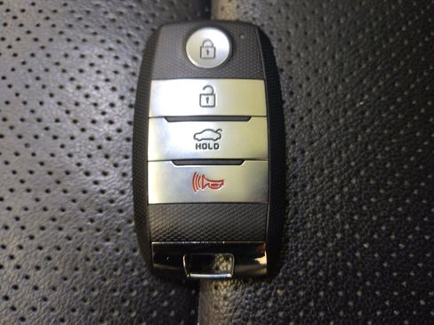 Used 2020 Kia Sorento EX image 32