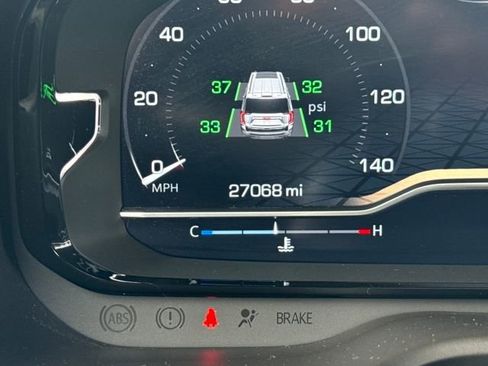 Certified 2024 GMC Yukon Denali Ultimate AWD/4WD image 20