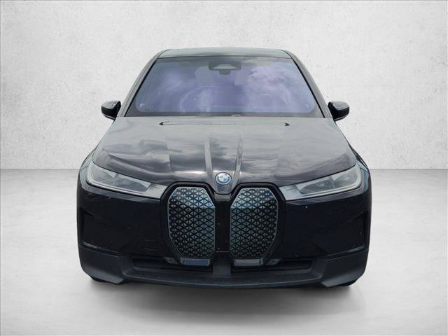Used 2024 BMW iX xDrive50 AWD/4WD image 2