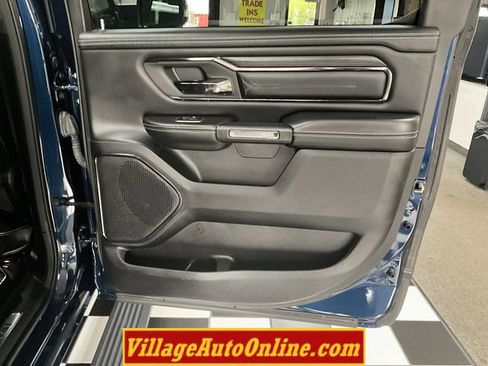 Used 2023 RAM 1500 Limited w/ Body Color Bumper Group AWD/4WD image 32