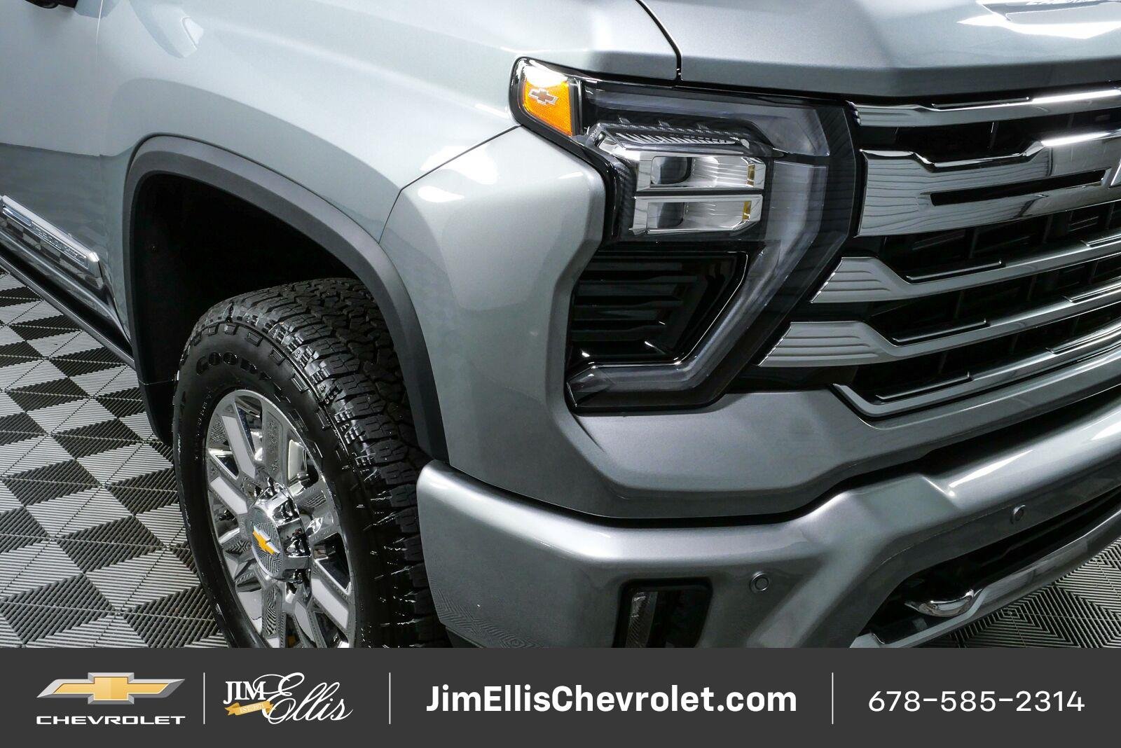 New 2026 Chevrolet Silverado 2500 High Country w/ High Country Premium Package AWD/4WD image 36