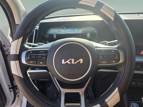 Used 2023 Kia Sportage SX image 14