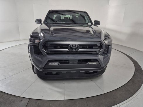New 2026 Toyota Tacoma SR5 image 8