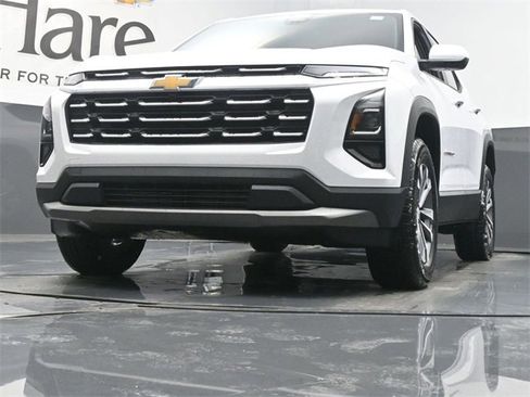 New 2026 Chevrolet Equinox LT w/ Convenience Package II image 34