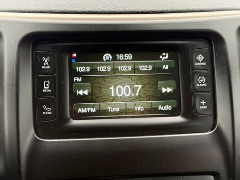 Used 2014 Jeep Cherokee Latitude image 28