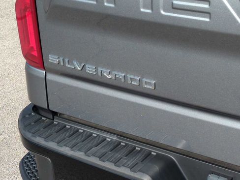 Used 2020 Chevrolet Silverado 1500 LT Trail Boss image 31