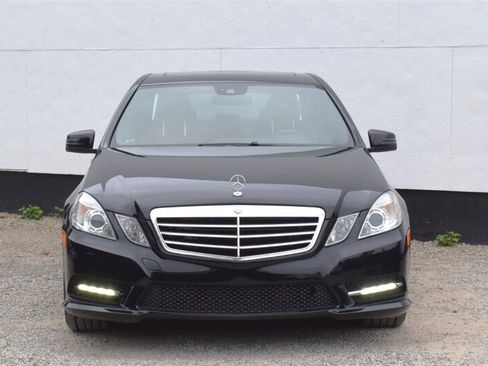 Used 2013 Mercedes-Benz E 350 BlueTEC Sedan image 7