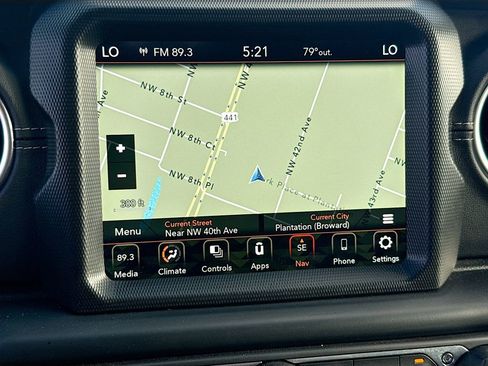 Used 2022 Jeep Wrangler Unlimited Sahara image 14