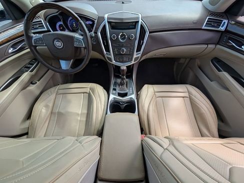 Used 2012 Cadillac SRX Luxury image 10