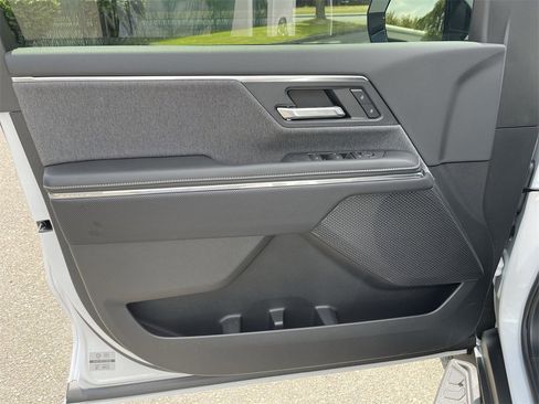 New 2026 GMC Sierra EV Elevation image 21