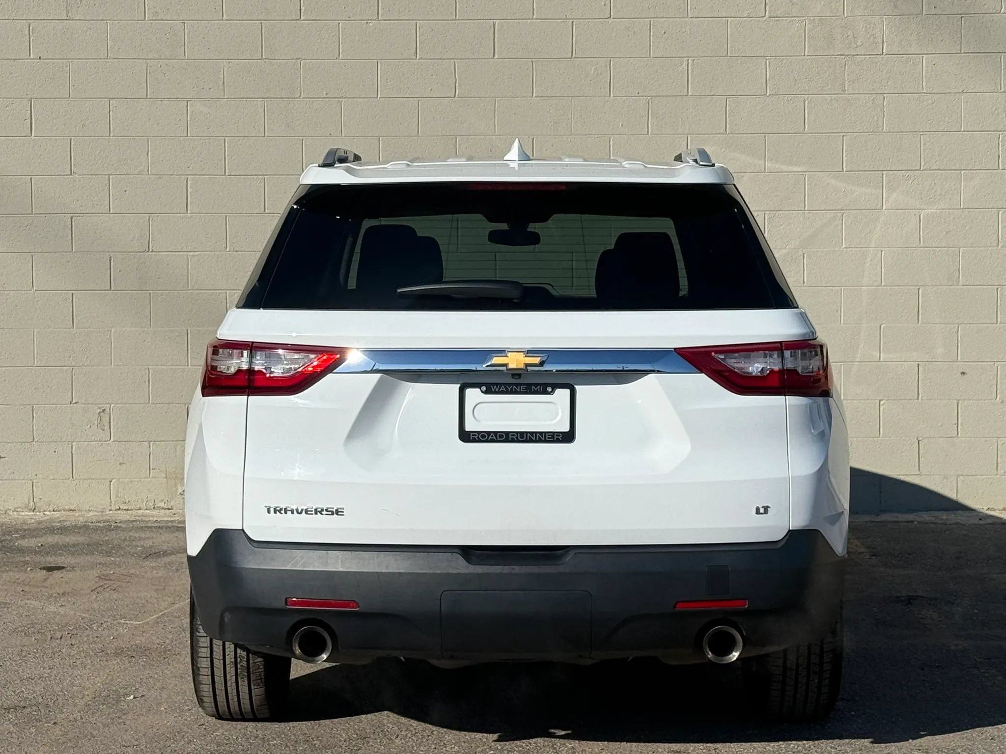 Used 2018 Chevrolet Traverse LT FWD image 7