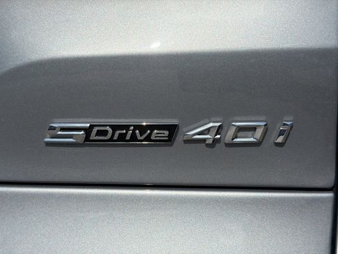 Used 2025 BMW X5 sDrive40i w/ Premium Package RWD image 11