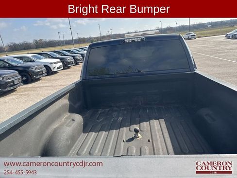 Used 2018 RAM 2500 Tradesman w/ Chrome Appearance Group image 17