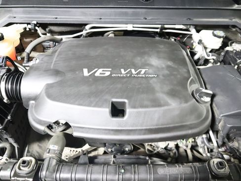 Used 2020 Chevrolet Colorado Z71 image 23